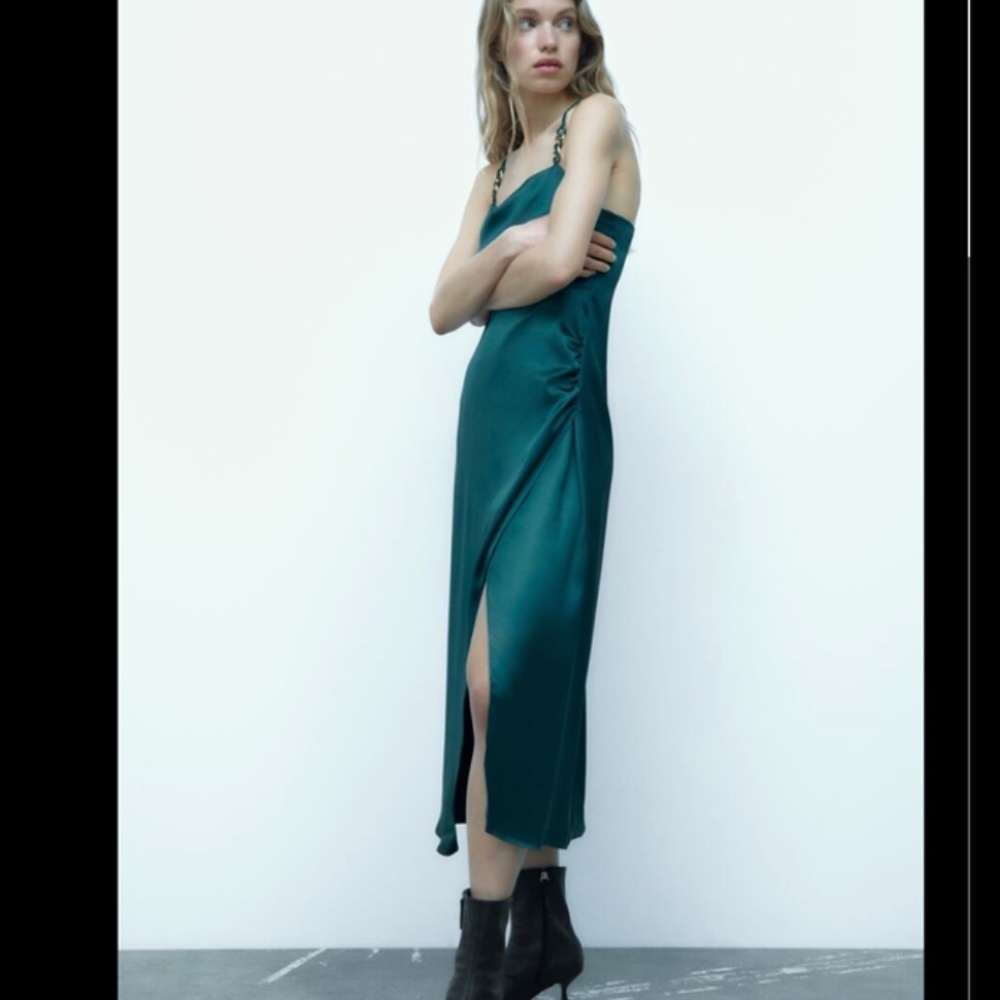 💚 SATIN LINGERIE STYLE DRESS - Picture 4 of 9
